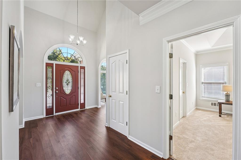 5440 Vicarage Walk