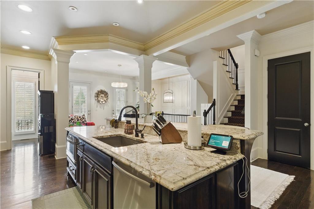 9044 Riverbend Manor Mnr, Alpharetta, Georgia image 7