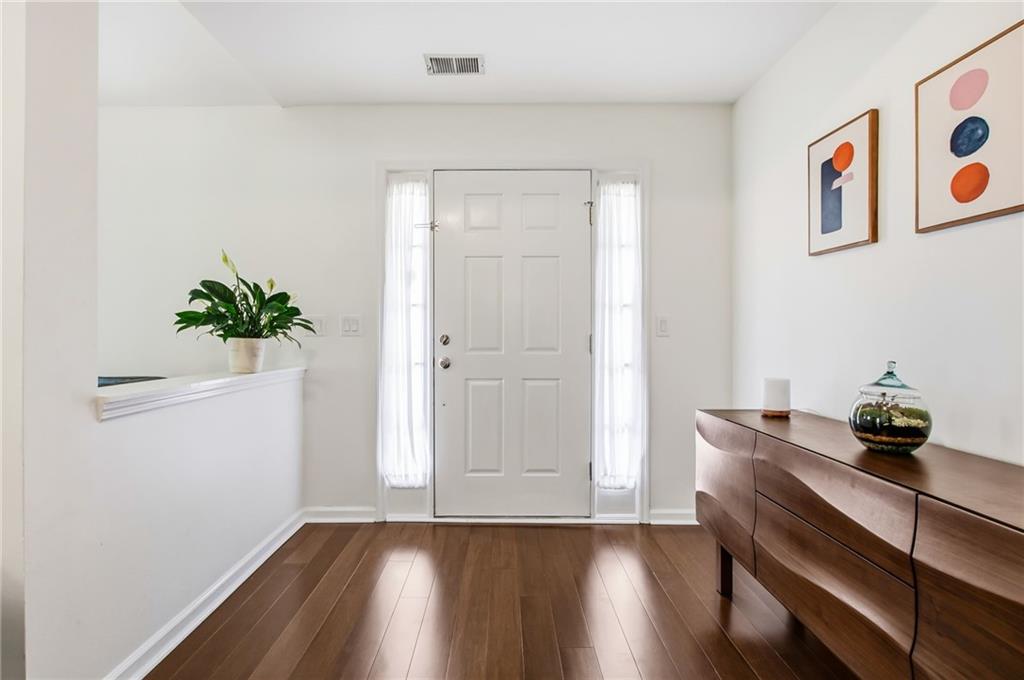 140 River Terrace Point