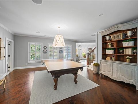 listing image 80