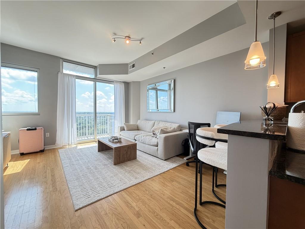 855 peachtree Street NE 1915