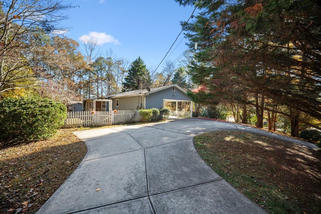 125 Honey Dew Drive