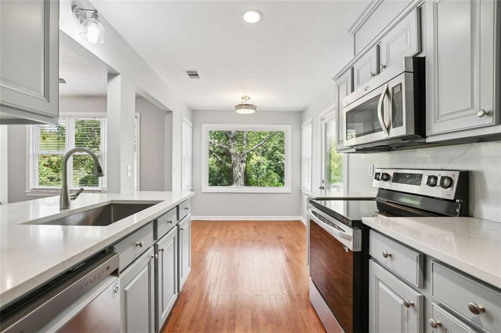 17 Saint Claire Lane NE