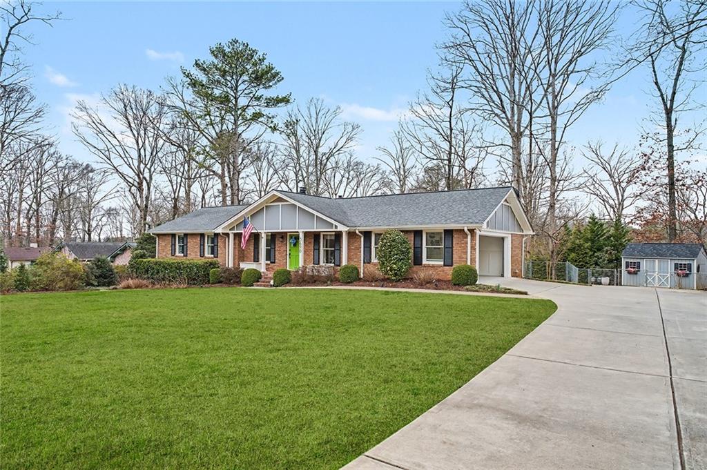 3690 Hickory Circle SE