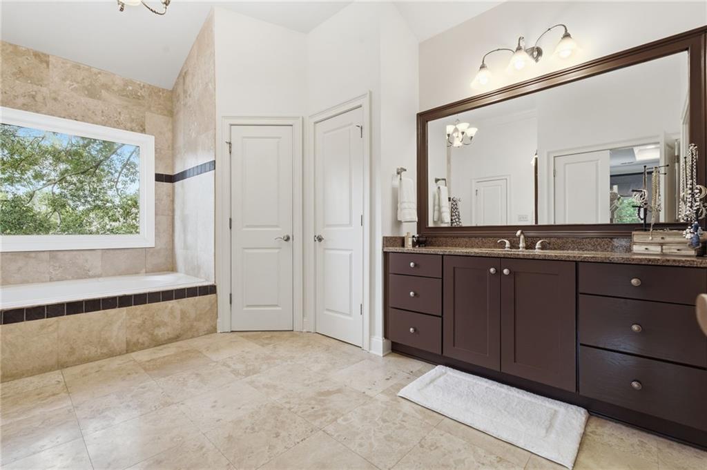 1372 Noel Dr NE, Brookhaven, GA, 30319, USA, 4 Bedrooms Bedrooms, ,5 BathroomsBathrooms,Residential,Active,1372 Noel Dr NE,7784080