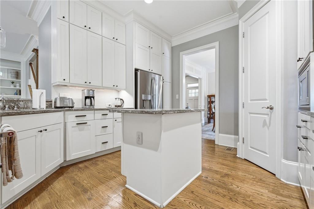 1372 Noel Dr NE, Brookhaven, GA, 30319, USA, 4 Bedrooms Bedrooms, ,5 BathroomsBathrooms,Residential,Active,1372 Noel Dr NE,7784080