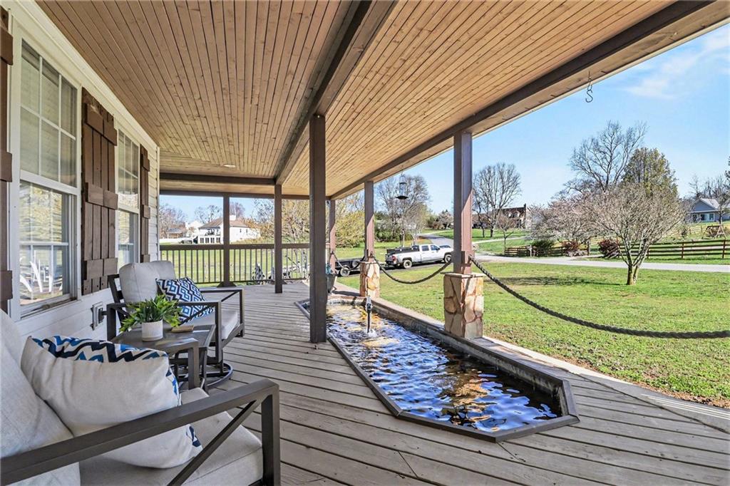 16 Carol Anne Drive