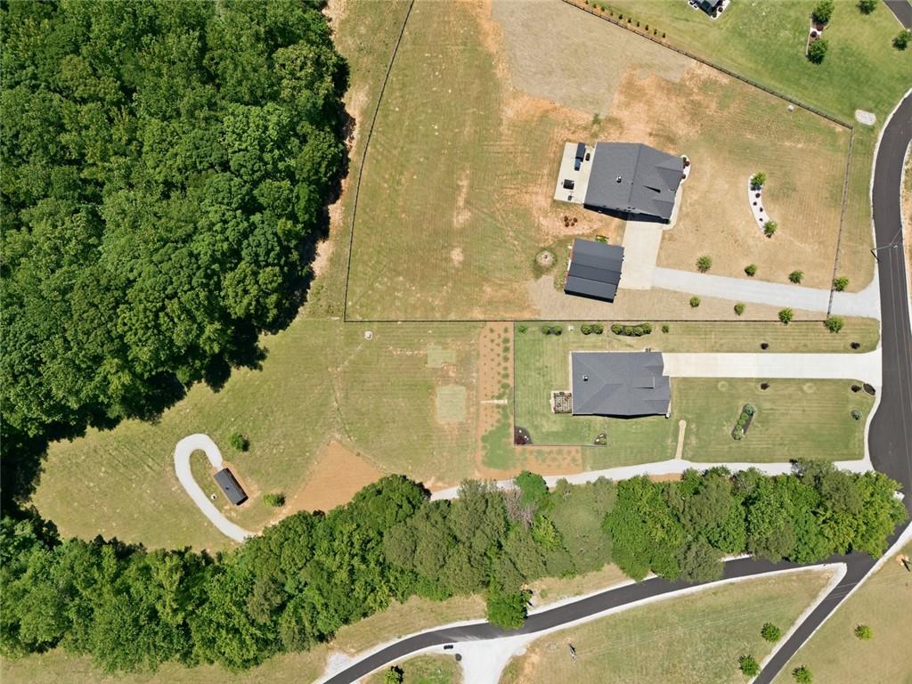330 Taylor Path