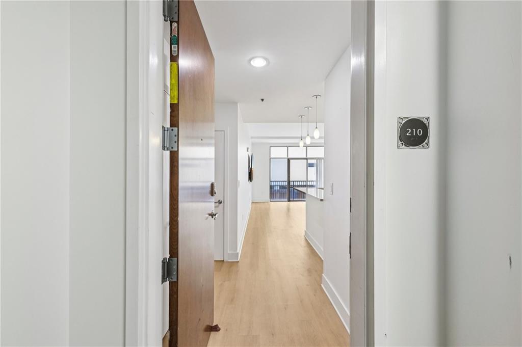 171 Auburn Avenue NE 210