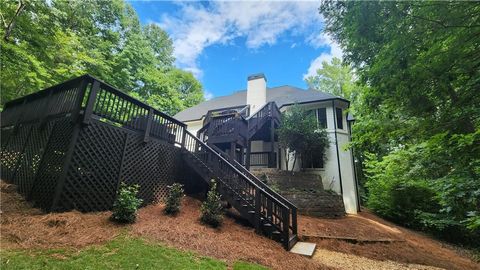 A home in Dawsonville