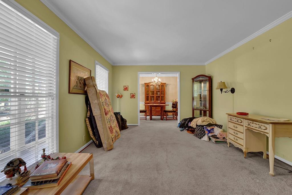 1653 Kings Down Circle
