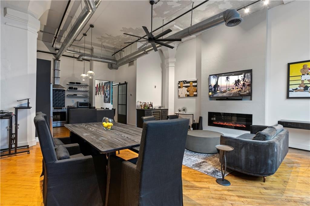 87 Peachtree Street SW 504