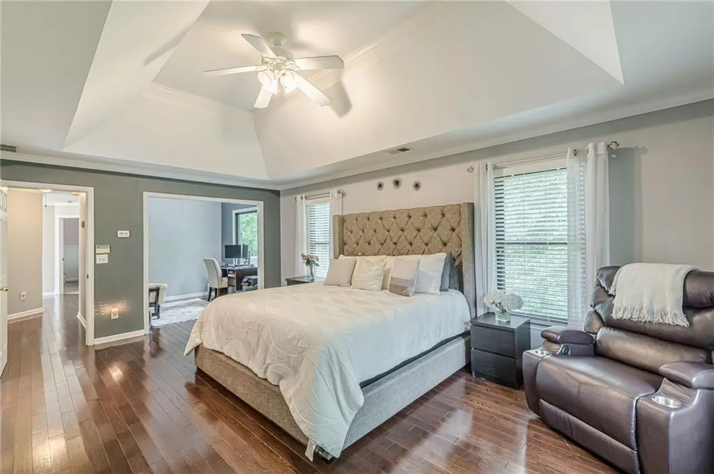 Smyrna, Georgia 30082, United States, 4 Bedrooms Bedrooms, ,3 BathroomsBathrooms,Residential,Active,192078