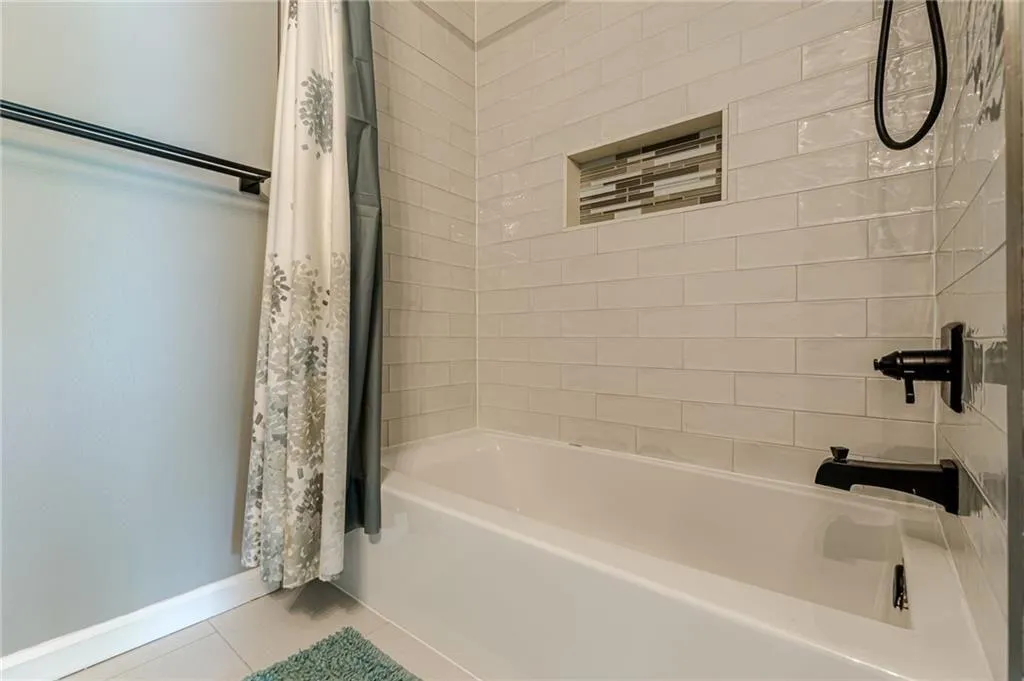 Smyrna, Georgia 30082, United States, 4 Bedrooms Bedrooms, ,3 BathroomsBathrooms,Residential,Active,192078