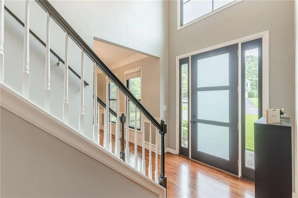 Smyrna, Georgia 30082, United States, 4 Bedrooms Bedrooms, ,3 BathroomsBathrooms,Residential,Active,192078