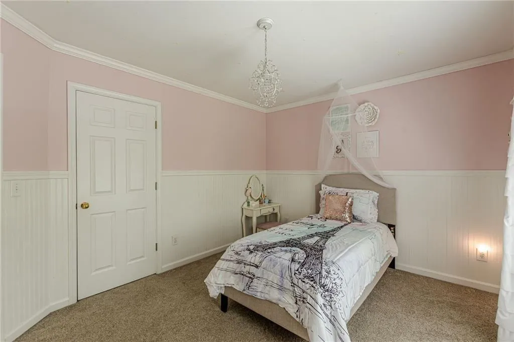 Smyrna, Georgia 30082, United States, 4 Bedrooms Bedrooms, ,3 BathroomsBathrooms,Residential,Active,192078