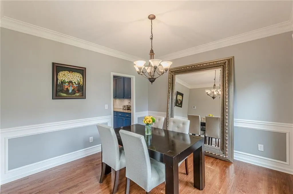 Smyrna, Georgia 30082, United States, 4 Bedrooms Bedrooms, ,3 BathroomsBathrooms,Residential,Active,192078