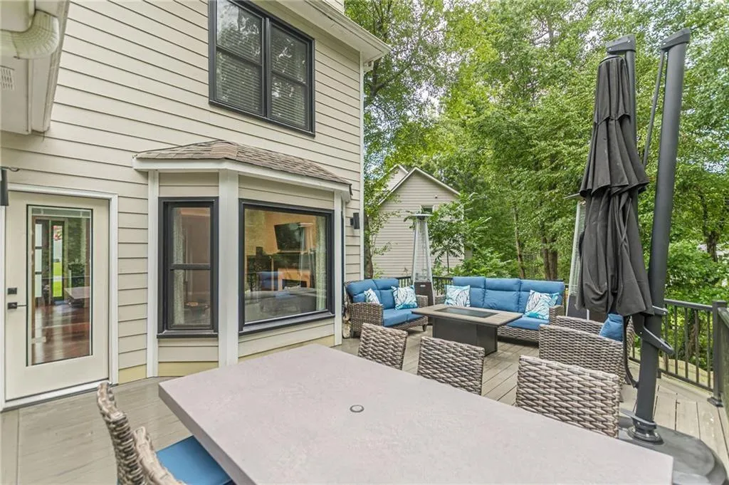 Smyrna, Georgia 30082, United States, 4 Bedrooms Bedrooms, ,3 BathroomsBathrooms,Residential,Active,192078