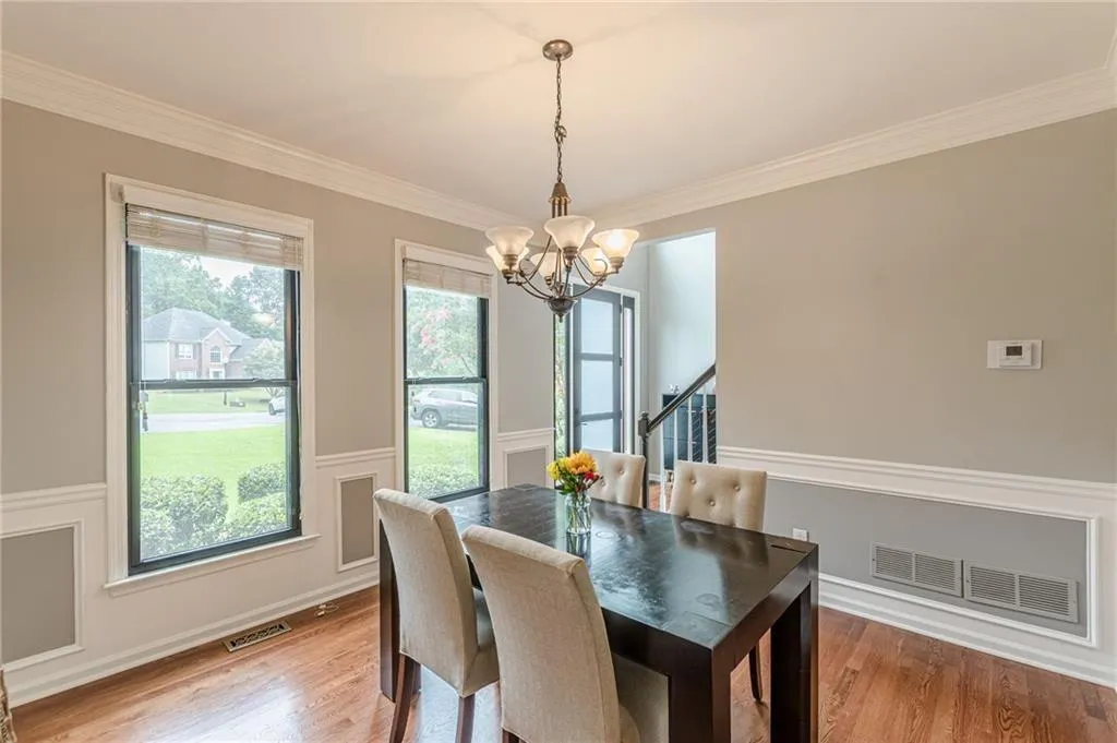 Smyrna, Georgia 30082, United States, 4 Bedrooms Bedrooms, ,3 BathroomsBathrooms,Residential,Active,192078