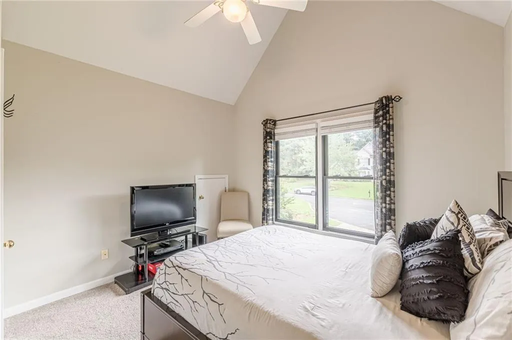 Smyrna, Georgia 30082, United States, 4 Bedrooms Bedrooms, ,3 BathroomsBathrooms,Residential,Active,192078