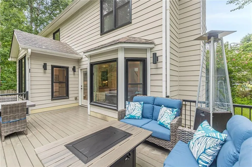 Smyrna, Georgia 30082, United States, 4 Bedrooms Bedrooms, ,3 BathroomsBathrooms,Residential,Active,192078