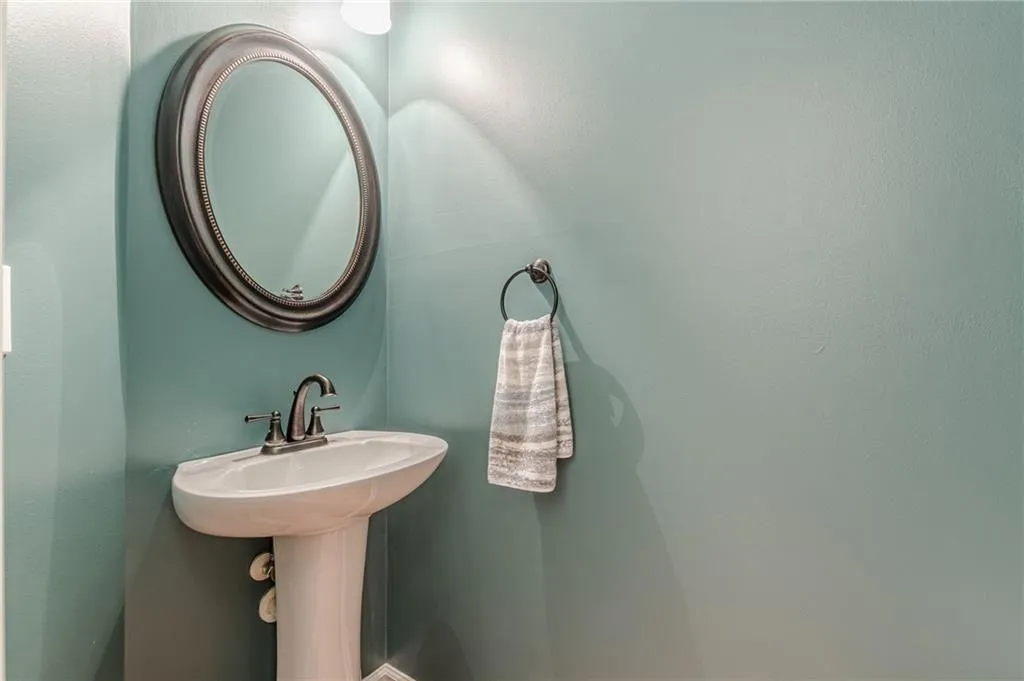 Smyrna, Georgia 30082, United States, 4 Bedrooms Bedrooms, ,3 BathroomsBathrooms,Residential,Active,192078