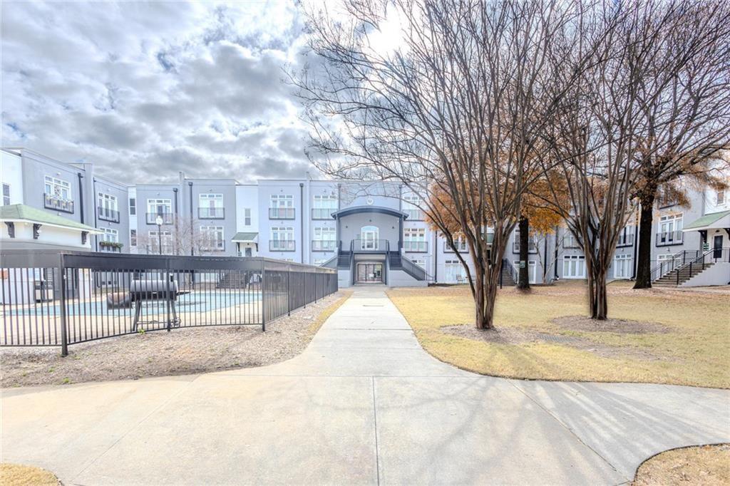 502 Pryor Street SW 312