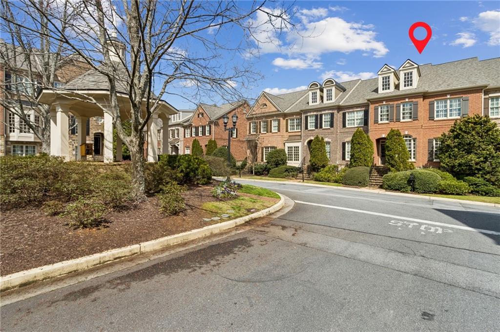 592 Parkside Village Way NW