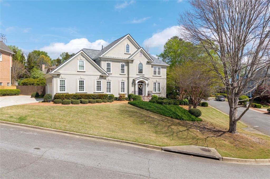 5334 Lake View Club