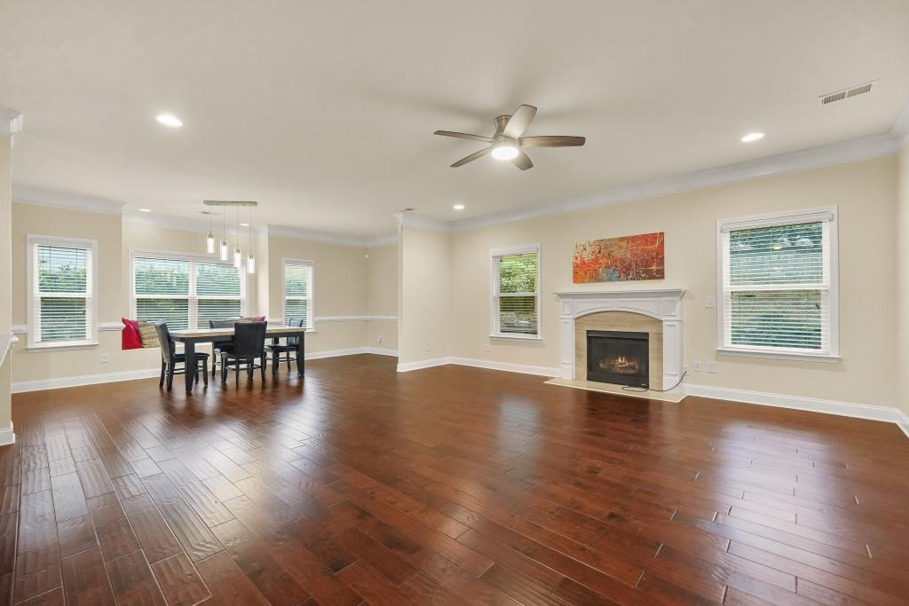 4435 Heatherwood Drive