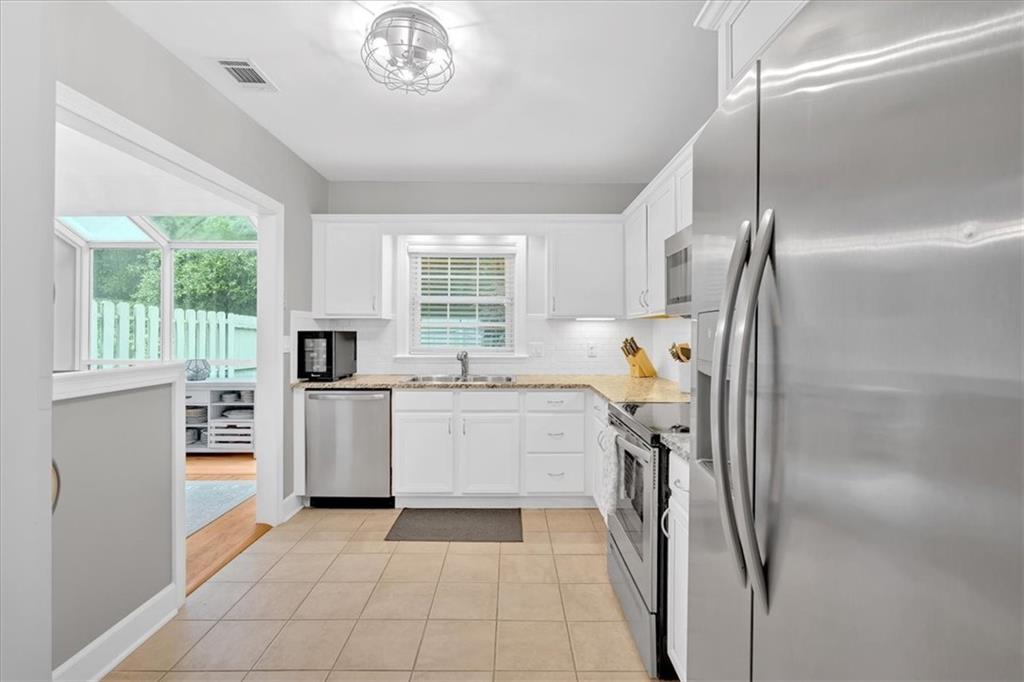 4 Mount Vernon Circle, Atlanta, Georgia image 11