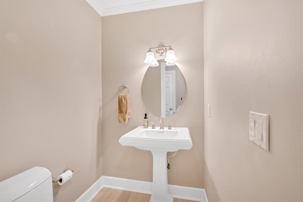4 Mount Vernon Circle, Atlanta, Georgia image 28