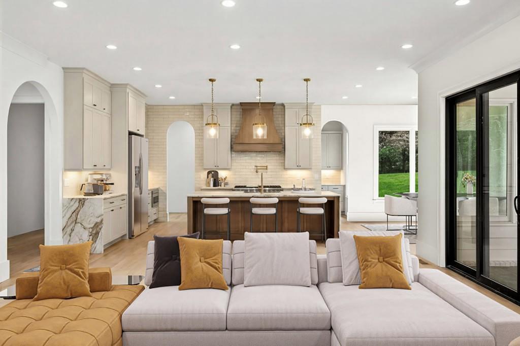 3770 Clubland Trail