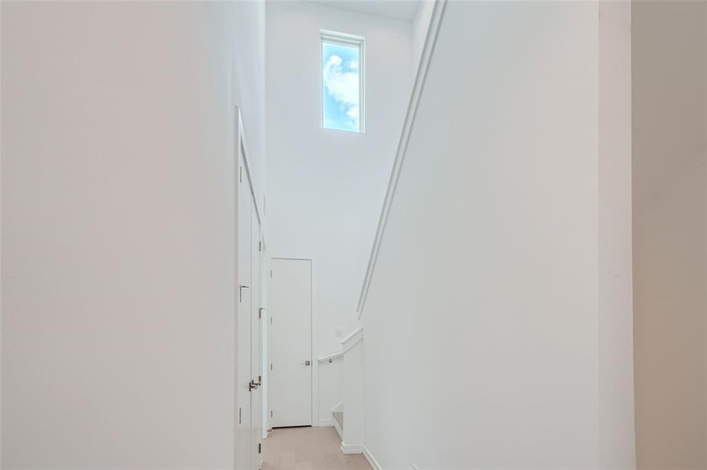 The Moderns - Residential