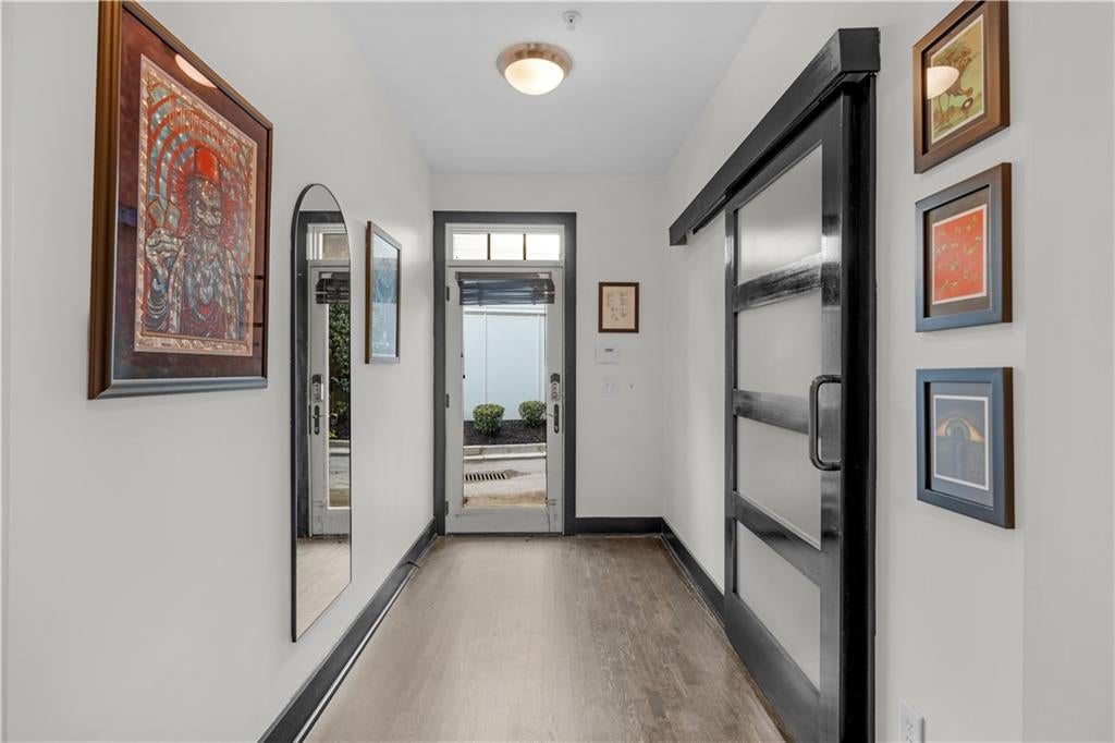 1300 Dekalb Avenue NE 711