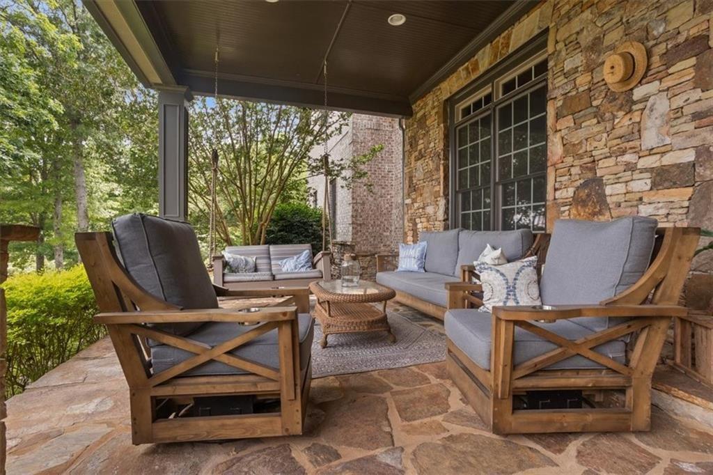 7945 Reinhardt College Parkway