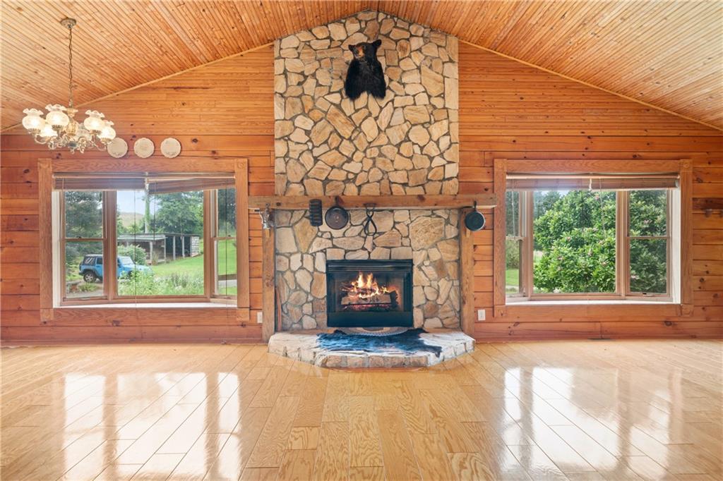 315 Woody Road NW