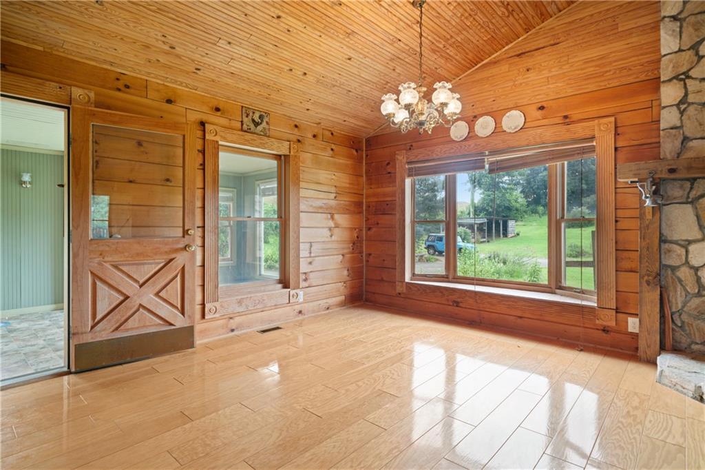 315 Woody Road NW