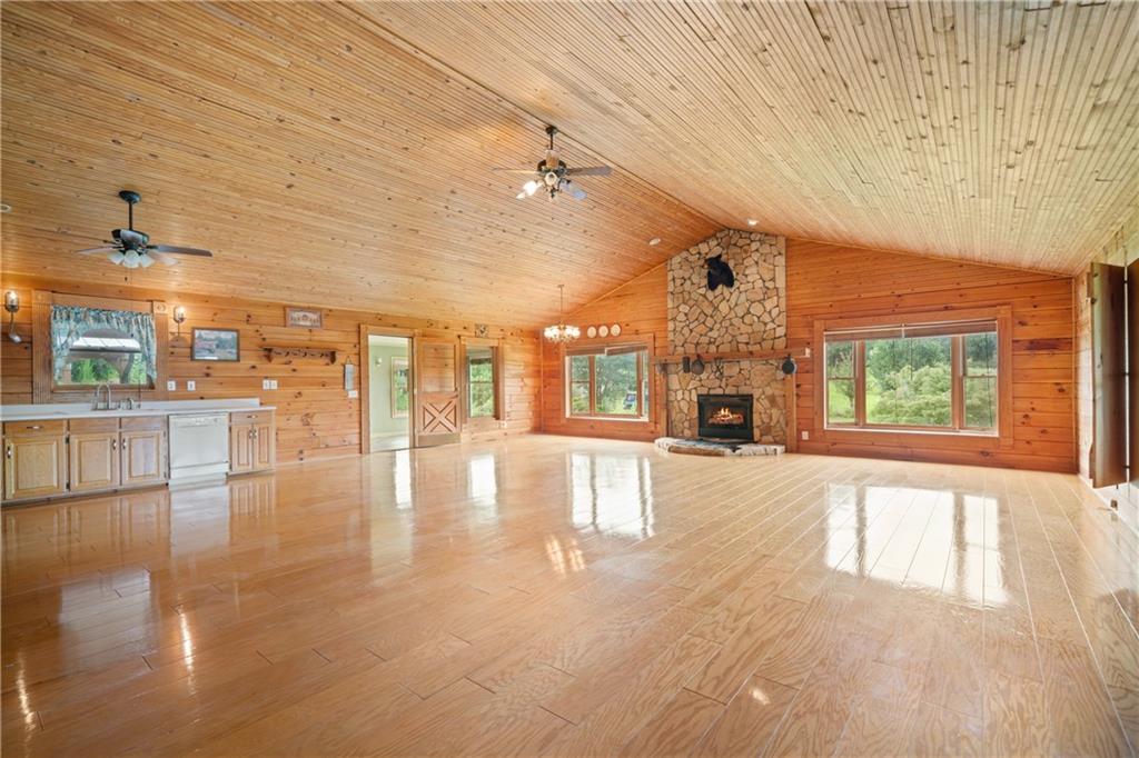 315 Woody Road NW