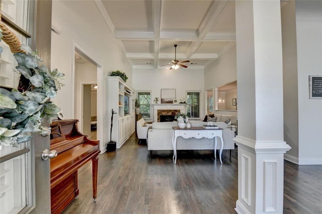 2824 Pleasant Oak Drive
