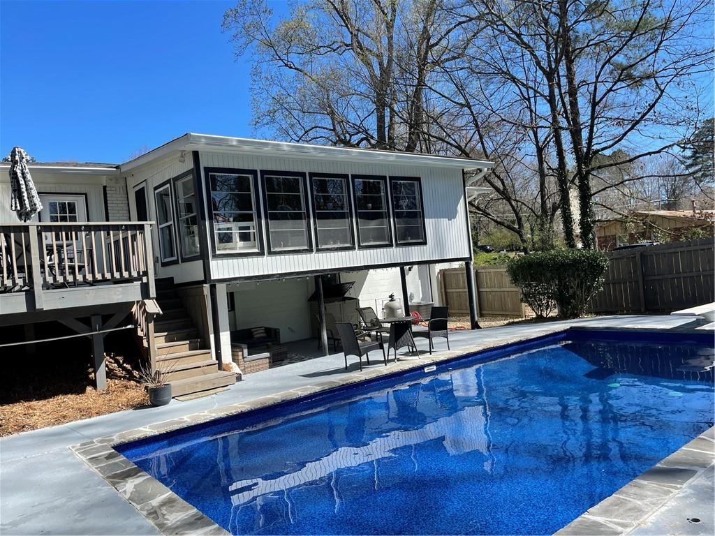 444 Concord Woods Drive SE