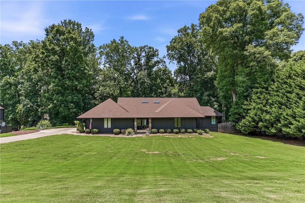 143 Woodlake Drive