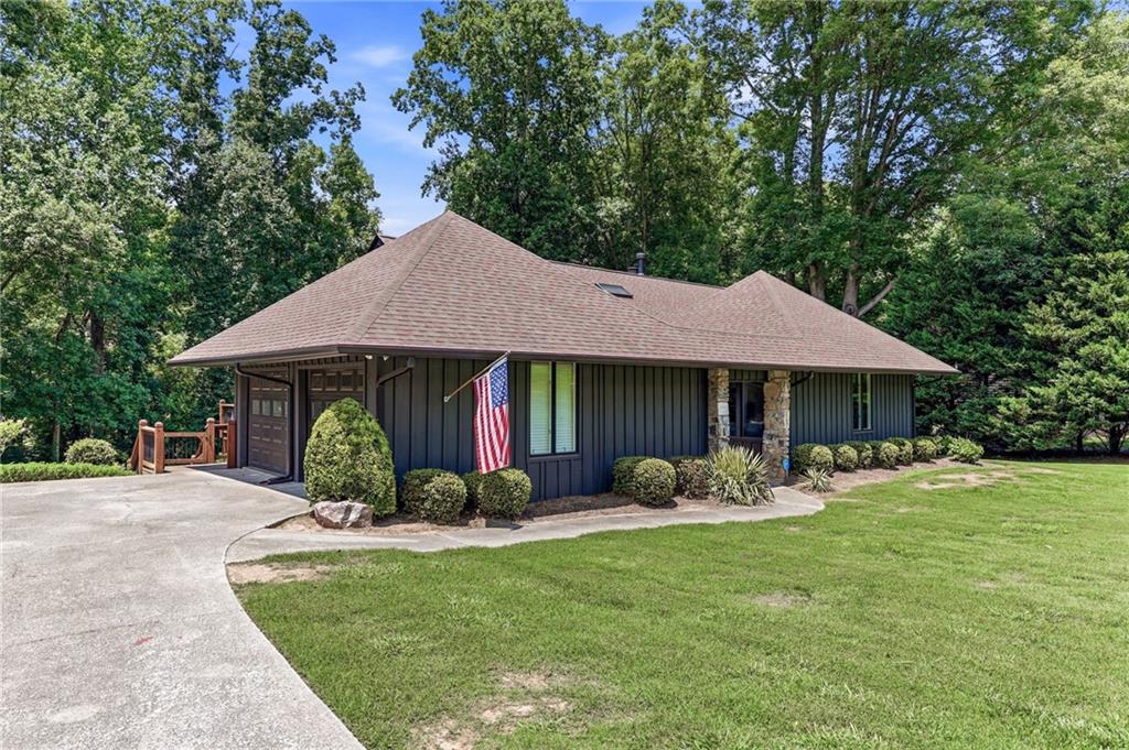 143 Woodlake Drive