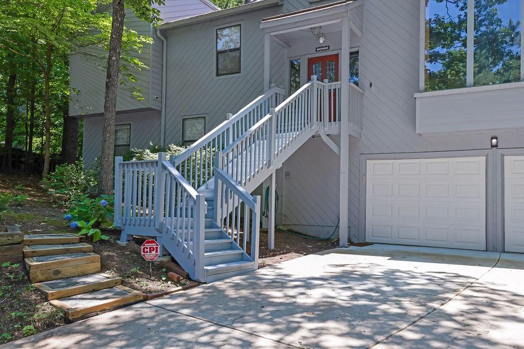 1314 Shadowood Court