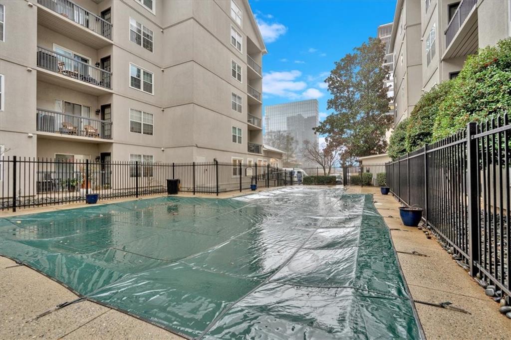 1075 Peachtree Walk #A421, Atlanta, Georgia image 24