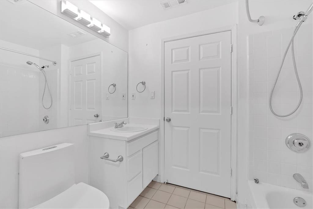 1075 Peachtree Walk #A421, Atlanta, Georgia image 12