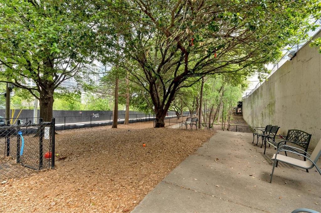 1075 Peachtree Walk #A421, Atlanta, Georgia image 31