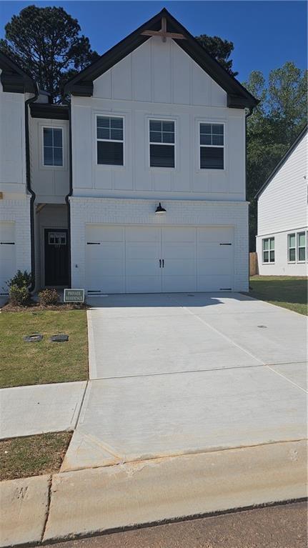 Photo 1 of 32 — 153 Auburn Valley Way, Auburn, GA 30011