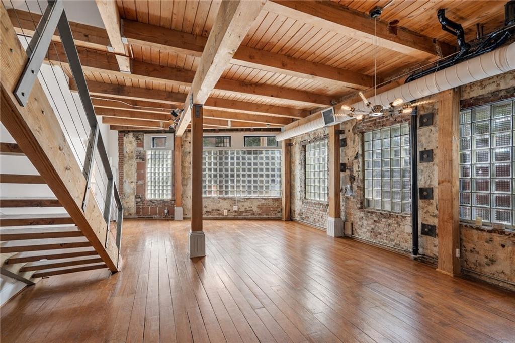 205 Walker Street SW G8