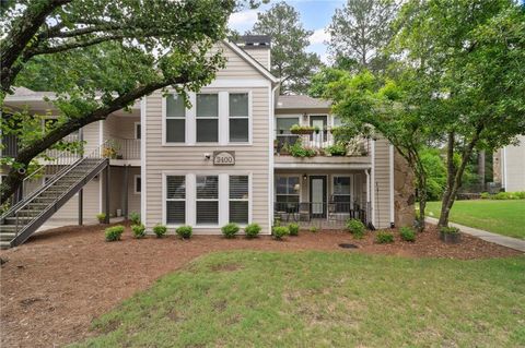 3408 Lake Pointe Circle Roswell GA 30075